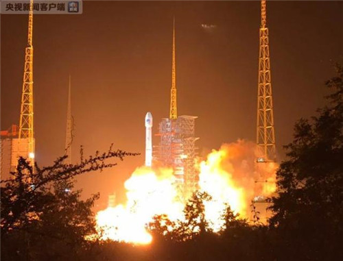 僑洋實業(yè)慶賀：北斗三號“一箭雙星”發(fā)射成功。